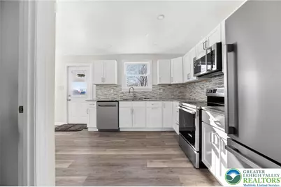 5466 Nor Bath Boulevard, East Allen Township, PA 18067 - Photo 7