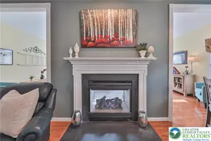 134 Glenmoor Cir S, Easton, PA 18045 - Photo 7