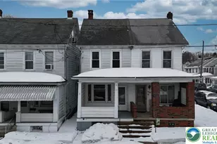 103 E Amidon St, Summit Hill, PA 18725 - Photo 1