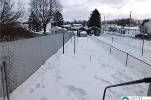 103 E Amidon St, Summit Hill, PA 18725 - Photo 17