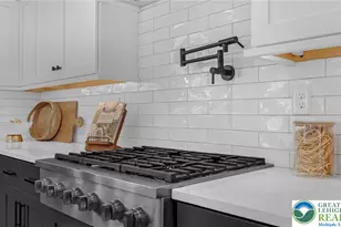 5395 Red Oak Dr, Upper Saucon Township, PA 18036 - Photo 9