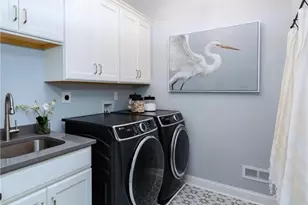 5401 Red Oak Dr, Upper Saucon Township, PA 18049 - Photo 33