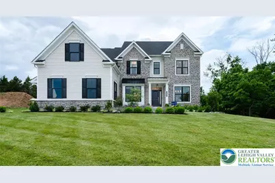 5401 Red Oak Drive, Upper Saucon Township, PA 18049 - Photo 1