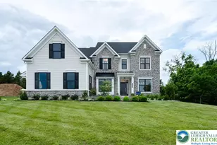 5401 Red Oak Dr, Upper Saucon Township, PA 18049 - Photo 1