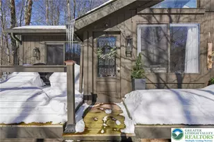 2105 Blue Ox Rd, Pocono Pines, PA 18466 - Photo 1