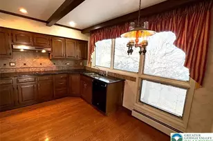 407 E Plainfield Ave, Pen Argyl Boro, PA 18072 - Photo 5