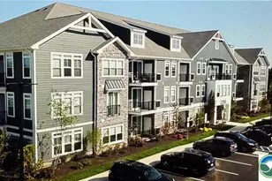 2295 Lafayette Park Dr, Forks, PA 18040 - Photo 1