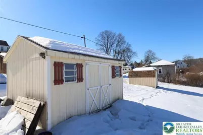 445 W Central Avenue, East Bangor Boro, PA 18013 - Photo 21