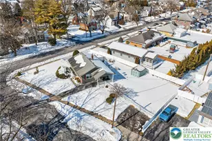 447 S 17th St, Allentown, PA 18104 - Photo 9