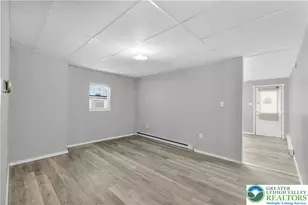 70 Catawissa St, Nesquehoning, PA 18240 - Photo 9