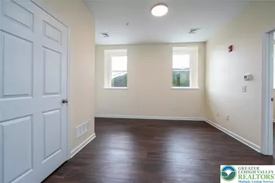 418 W Race Street #7, Pottsville, PA 17901 - Photo 3
