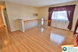 511 Faith Dr, Catasauqua Boro, PA 18032 - Photo 5