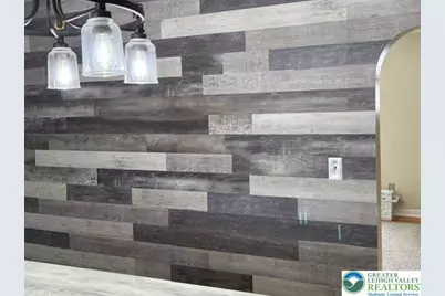 321 Keystone Drive, Lower Nazareth Twp, PA 18064 - Photo 5