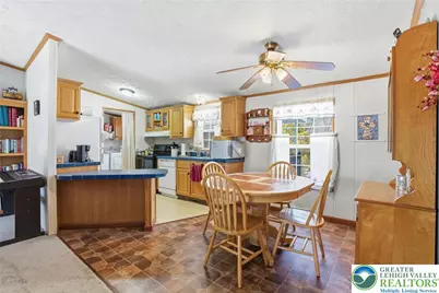 4234 Independence Lane, Lehigh Township, PA 18088 - Photo 11
