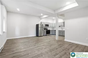 109 S Centre St, Pottsville, PA 17901 - Photo 5