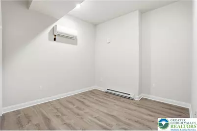 109 S Centre Street #4, Pottsville, PA 17901 - Photo 3