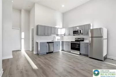 109 S Centre Street #6, Pottsville, PA 17901 - Photo 3