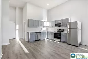 109 S Centre St, Pottsville, PA 17901 - Photo 3