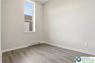 109 S Centre St, Pottsville, PA 17901 - Photo 5