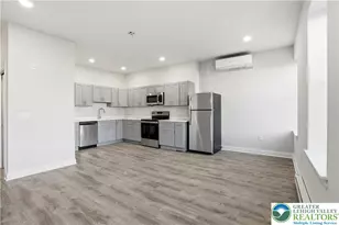 109 S Centre St, Pottsville, PA 17901 - Photo 7