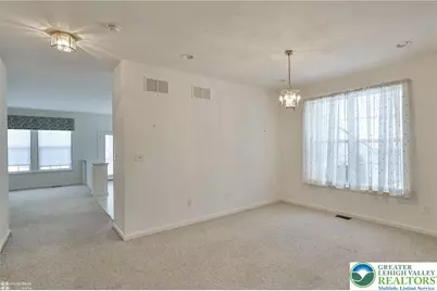 2064 Kingsview Road, Lower Macungie, PA 18062 - Photo 13