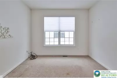 2064 Kingsview Road, Lower Macungie, PA 18062 - Photo 25