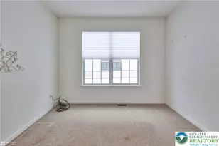 2064 Kingsview Rd, Lower Macungie Twp, PA 18062 - Photo 25