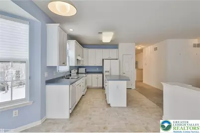 2064 Kingsview Road, Lower Macungie Township, PA 18062 - Photo 43