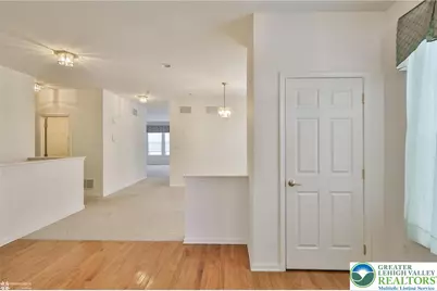 2064 Kingsview Road, Lower Macungie, PA 18062 - Photo 3