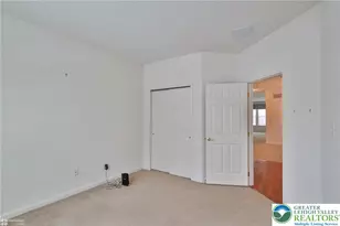 2064 Kingsview Rd, Lower Macungie Township, PA 18062 - Photo 13