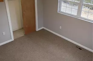 5868 Pine Top Rd, Heidelberg Twp, PA 18078 - Photo 15