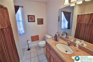 1357 N Cottonwood Rd, Lehigh Township, PA 18038 - Photo 25