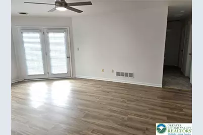 4747 Cheryl Drive, Hanover Twp, PA 18017 - Photo 3