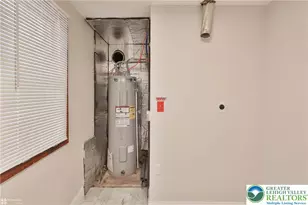 7718 Sweetwood Dr, Lower Macungie, PA 18062 - Photo 25