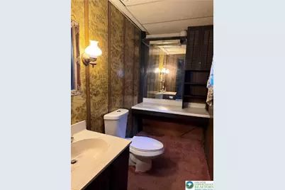 702 W Locker Street, Nazareth Boro, PA 18064 - Photo 7