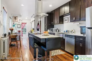 109 W Broadway, Jim Thorpe, PA 18229 - Photo 3