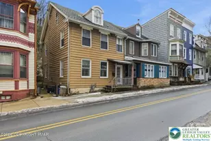 109 W Broadway, Jim Thorpe, PA 18229 - Photo 1