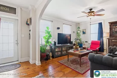 109 W Broadway, Jim Thorpe, PA 18229 - Photo 11