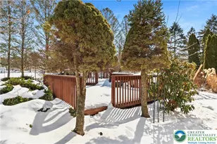 107 Stonecrest Dr, Moosic, PA 18507 - Photo 3