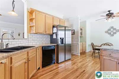 18 Devonshire Drive, Easton, PA 18045 - Photo 15