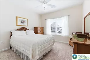 18 Devonshire Dr, Easton, PA 18045 - Photo 27