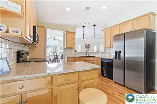 18 Devonshire Dr, Easton, PA 18045 - Photo 13