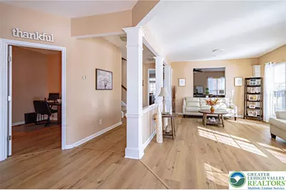 8542 Mayfair Court, Upper Macungie Township, PA 19031 - Photo 9