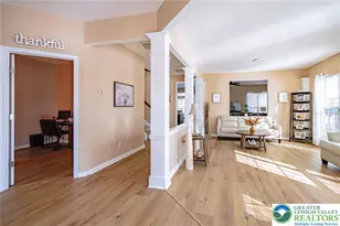 8542 Mayfair Ct, Upper Macungie Township, PA 19031 - Photo 9