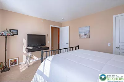 8542 Mayfair Court, Upper Macungie Township, PA 19031 - Photo 39