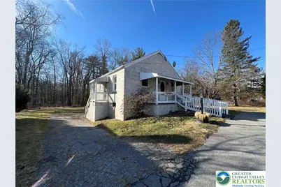 3749 Mountain View Drive, Lehigh Township, PA 18038 - Photo 7