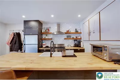 9379 Fairmount Way, Tobyhanna, PA 18466 - Photo 7