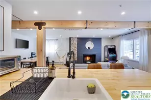 9379 Fairmount Way, Tobyhanna, PA 18466 - Photo 9