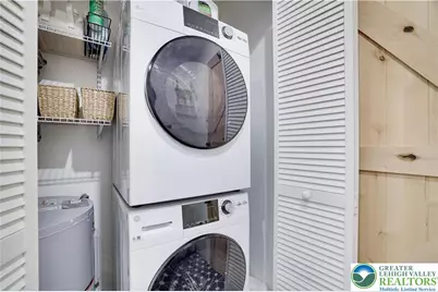 9379 Fairmount Way, Tobyhanna, PA 18466 - Photo 23