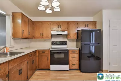 822 Elm Street, Bethlehem City, PA 18018 - Photo 15